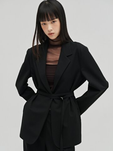 울 테일러드 벨티드 자켓 - 블랙 / Wool Tailored Belted Jacket - Black