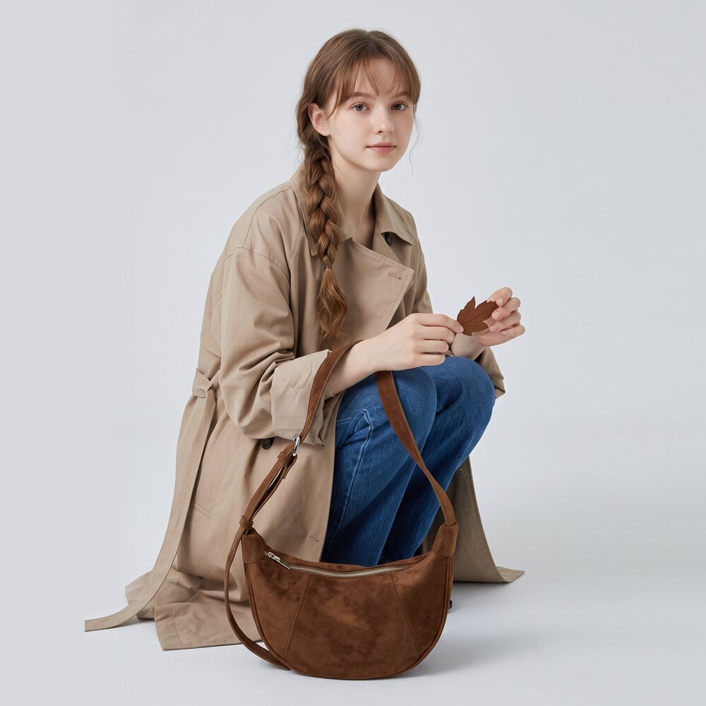 마루렌 레오파드 스웨이드 호보백 호피 반달 숄더백 M209