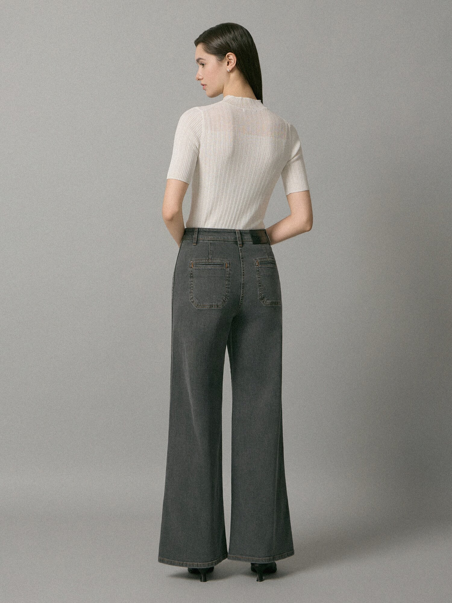 아웃 포켓 부츠컷 데님 팬츠 (GREY)
