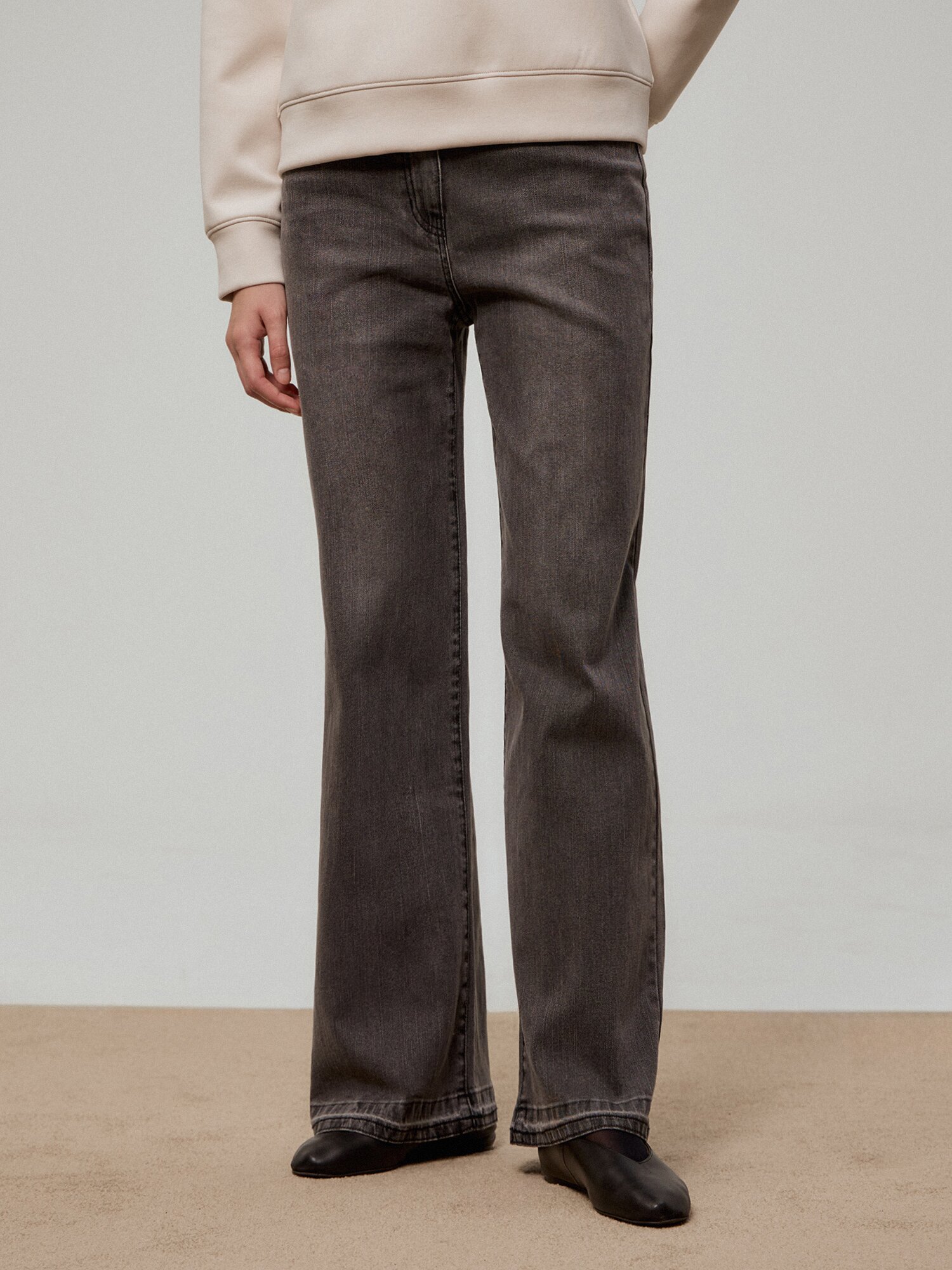 워싱 헴 일자핏 데님 팬츠 (DARK GREY)