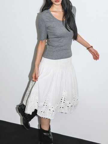 DD_Eyelet embroidered mini skirt
