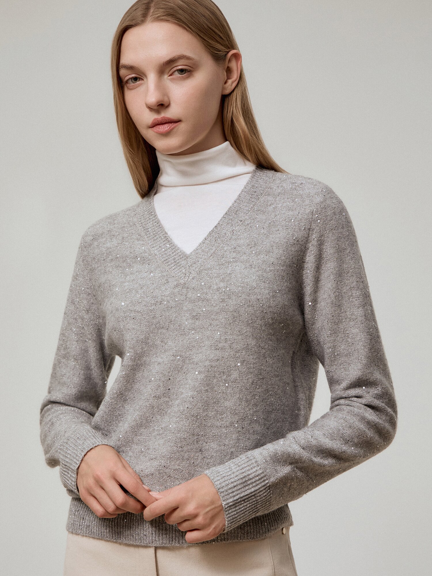 글리터 스팽글 브이넥 풀오버 니트 (GREY)