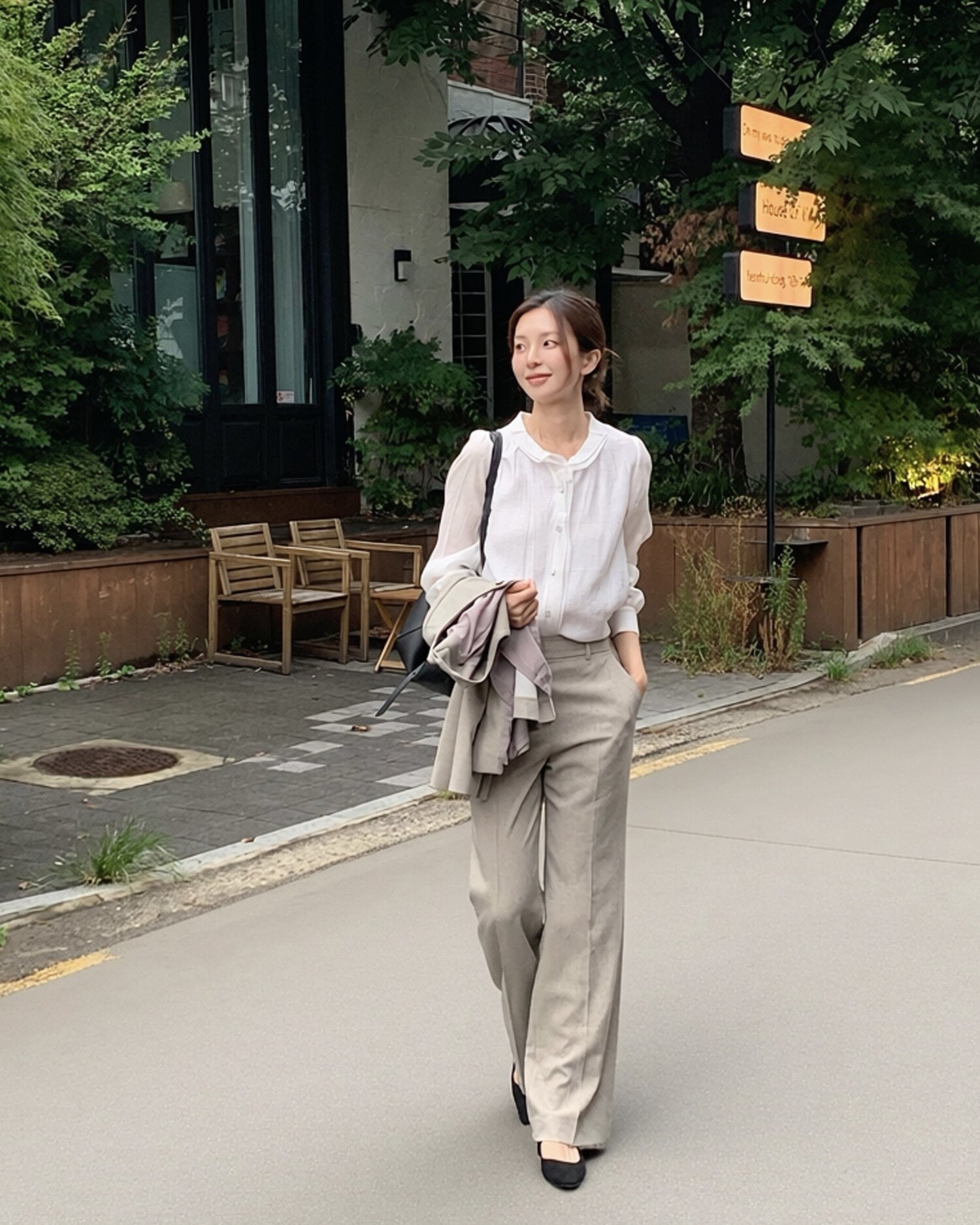 모던 잔조직 슬림 부츠컷 팬츠 (MELANGE BEIGE)