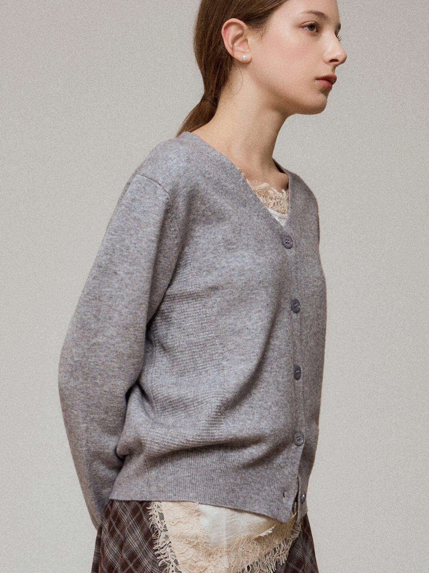 텍스쳐 블록 브이넥 가디건 (GREY)