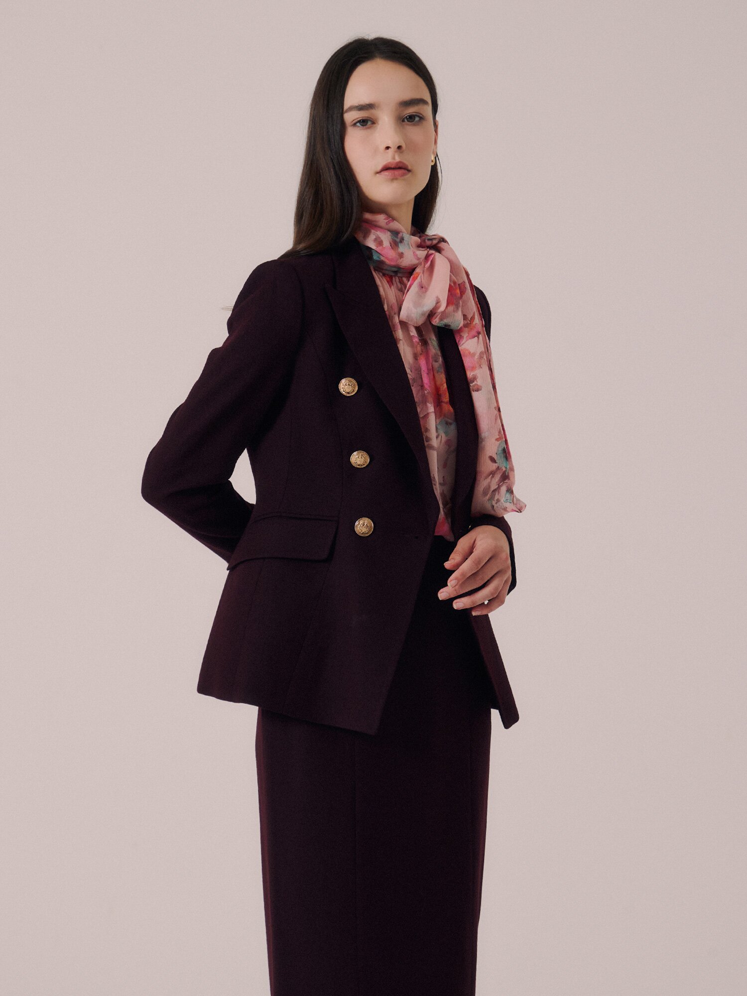 포멀 울 피크드 라펠 더블 재킷 (BURGUNDY)