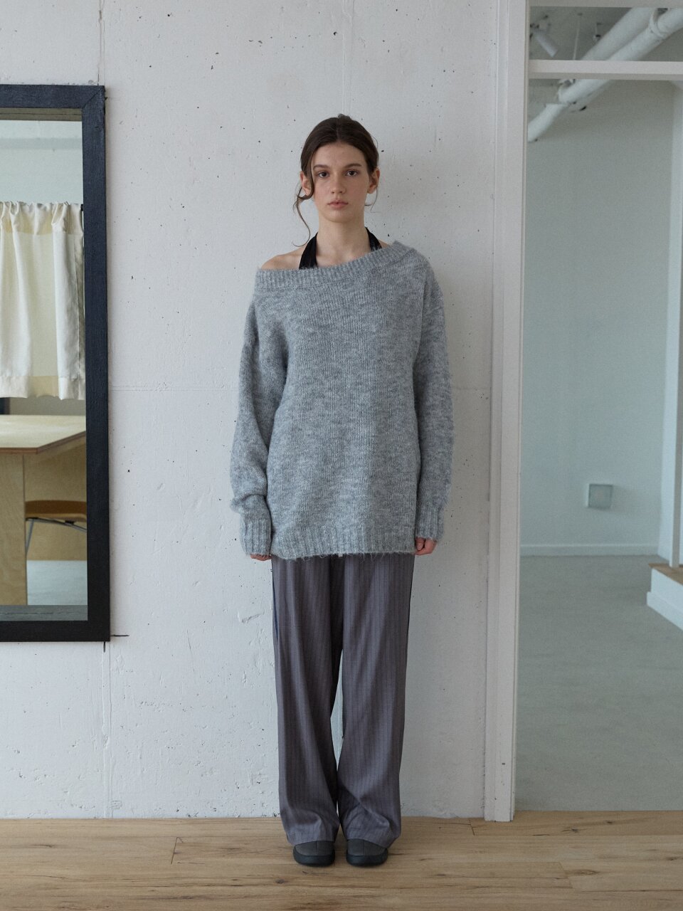 Soft Off-Shoulder Knit_Grey