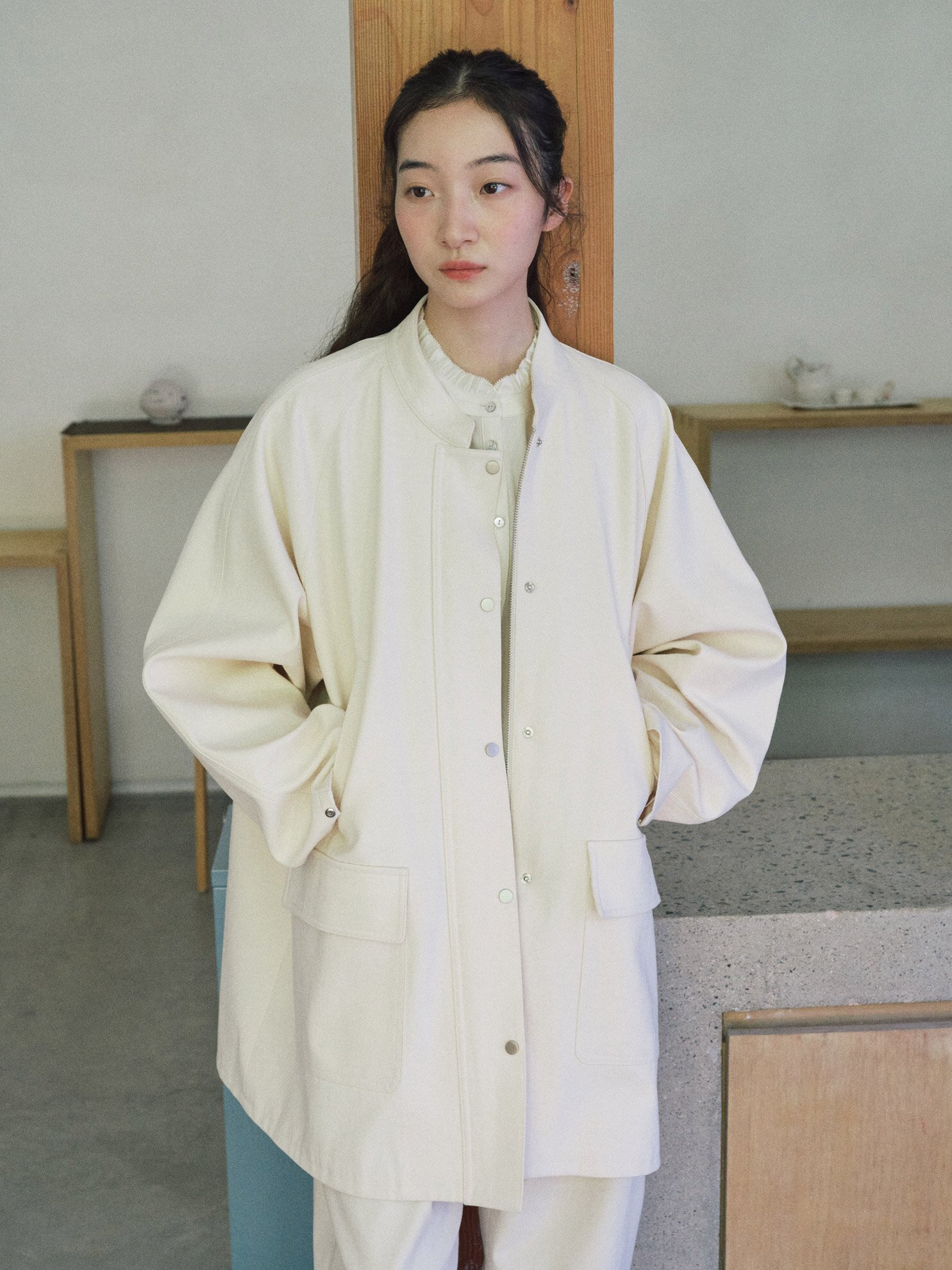 Cotton Stand Collar Snap Jumper_IVORY