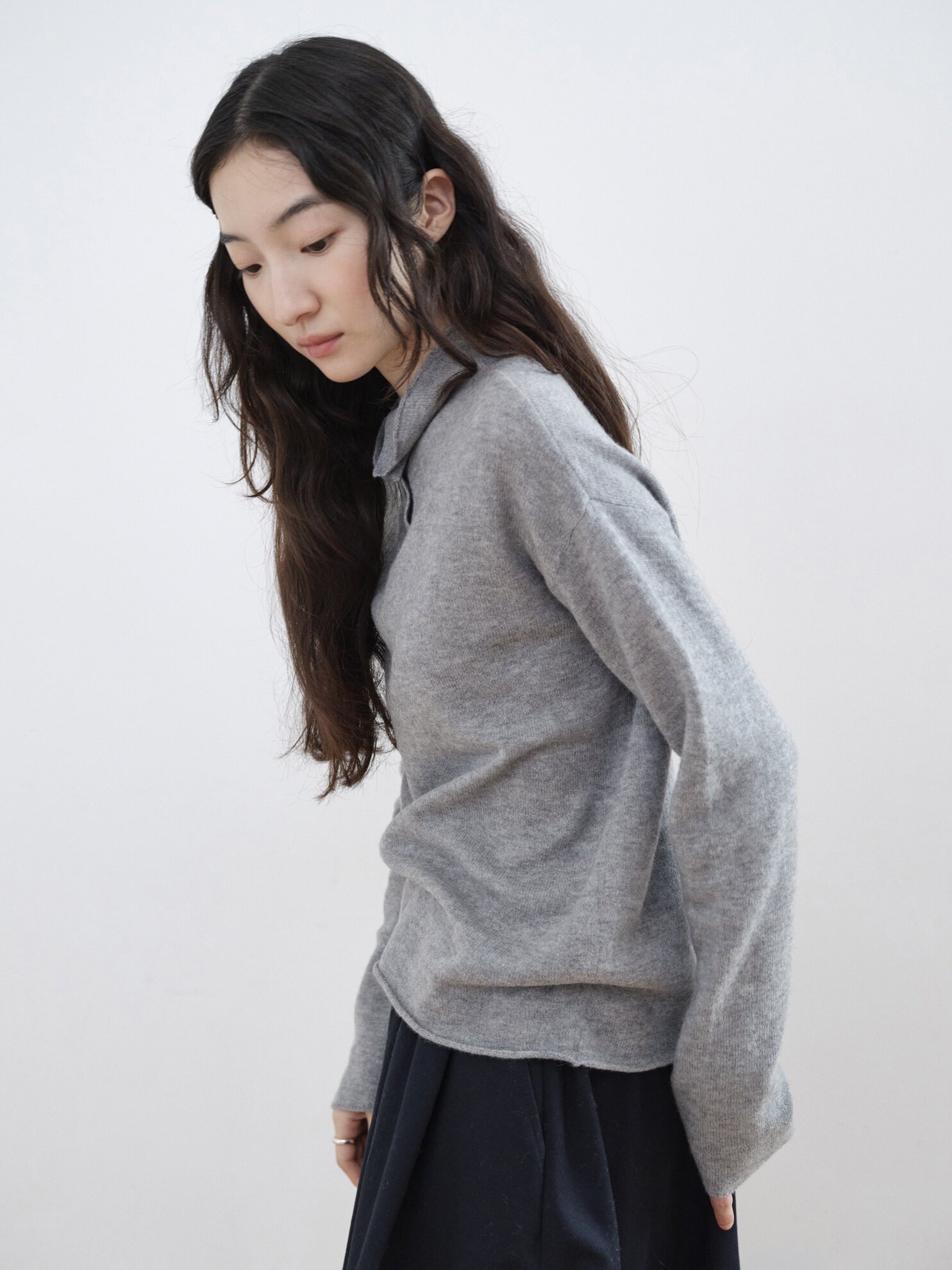 Reversible Button High Neck Knit_GREY