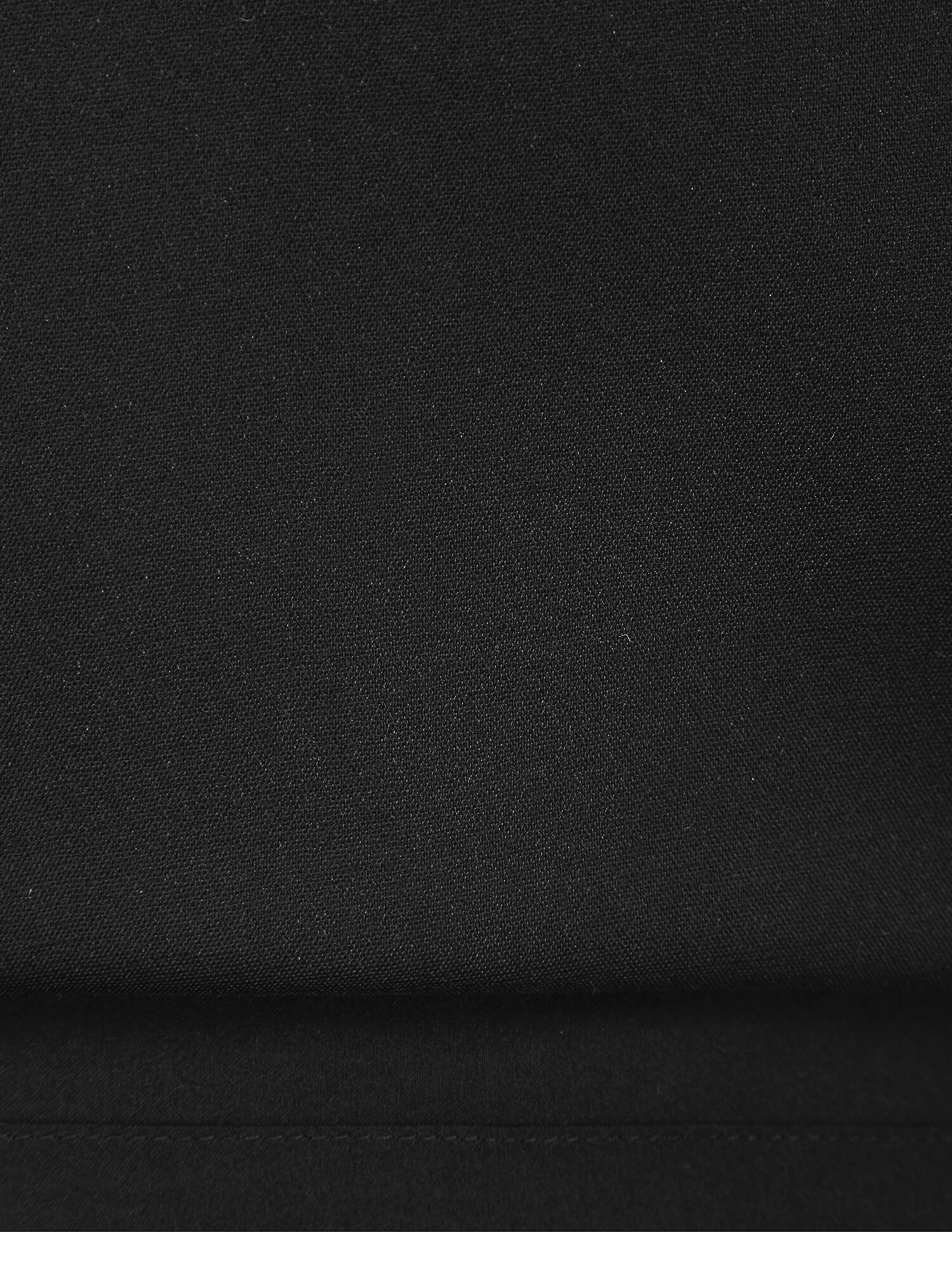 슬릿 포인트 H라인 스커트  (BLACK)