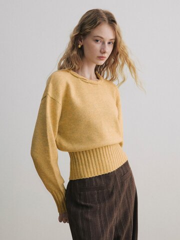YY_Twisted crew neck knit