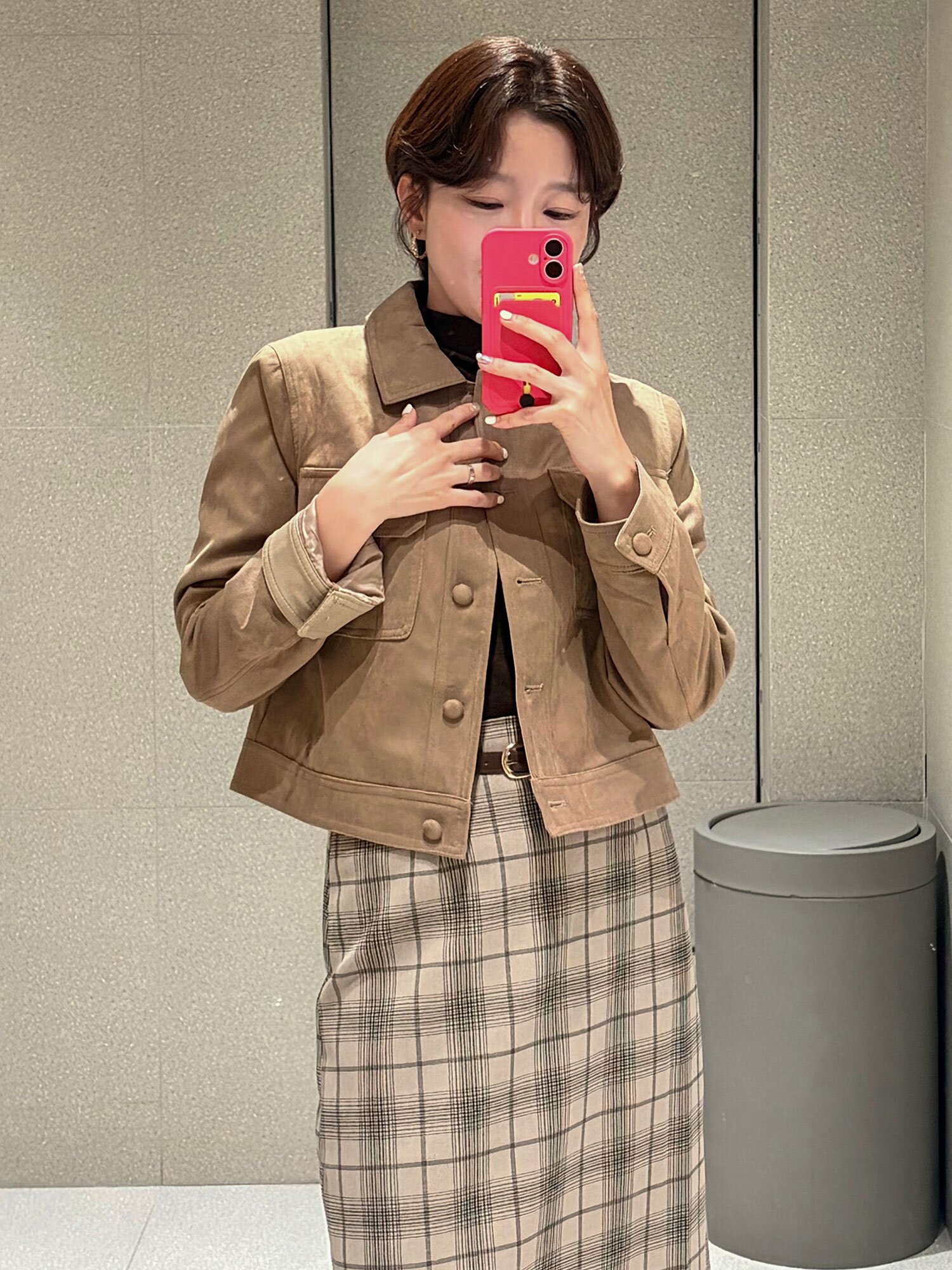 CLASSIC SUEDE POCKET JACKET (KBE)