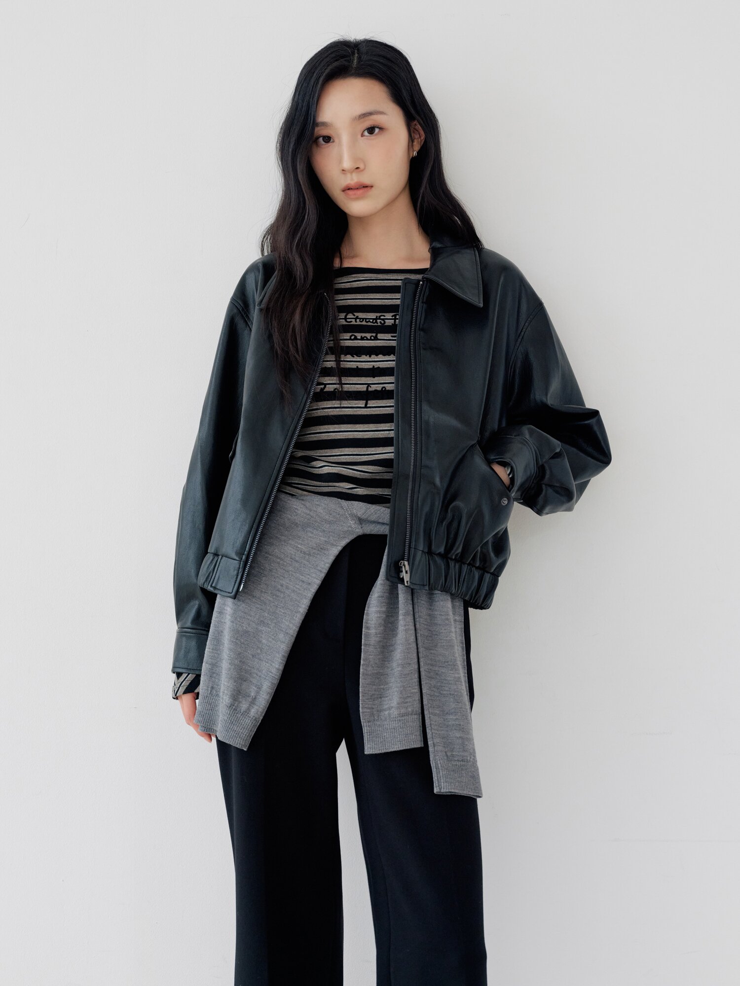 루즈핏 페이크 레더 집업 재킷 (BLACK)