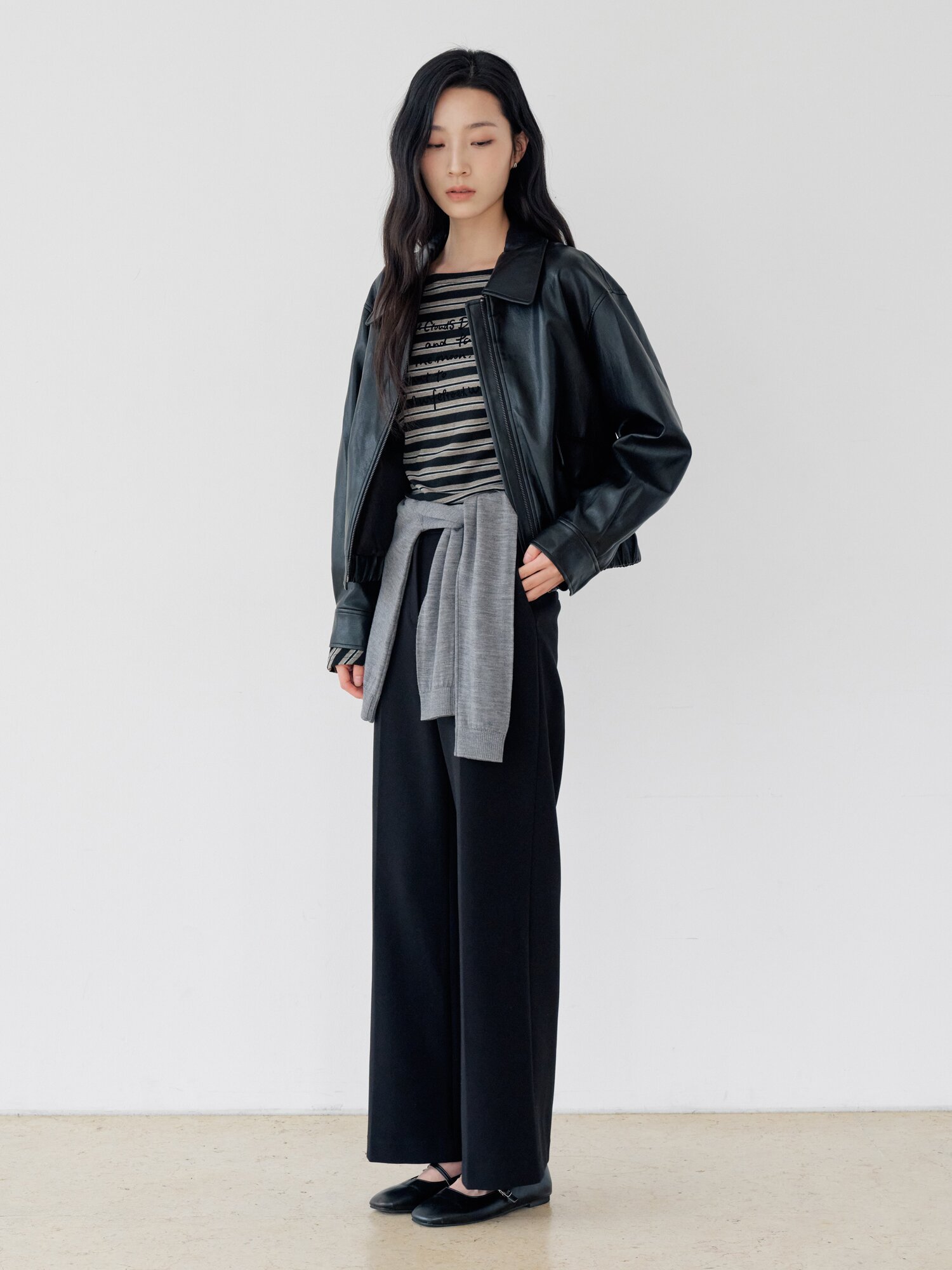 루즈핏 페이크 레더 집업 재킷 (BLACK)