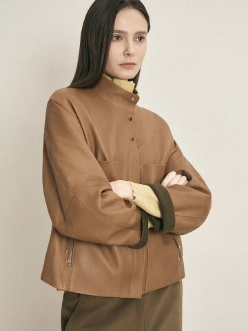 램스킨 하이넥 자켓 (BEIGE)