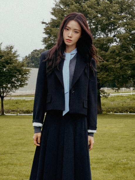 모던 롤업 싱글 원버튼 크롭 재킷 
