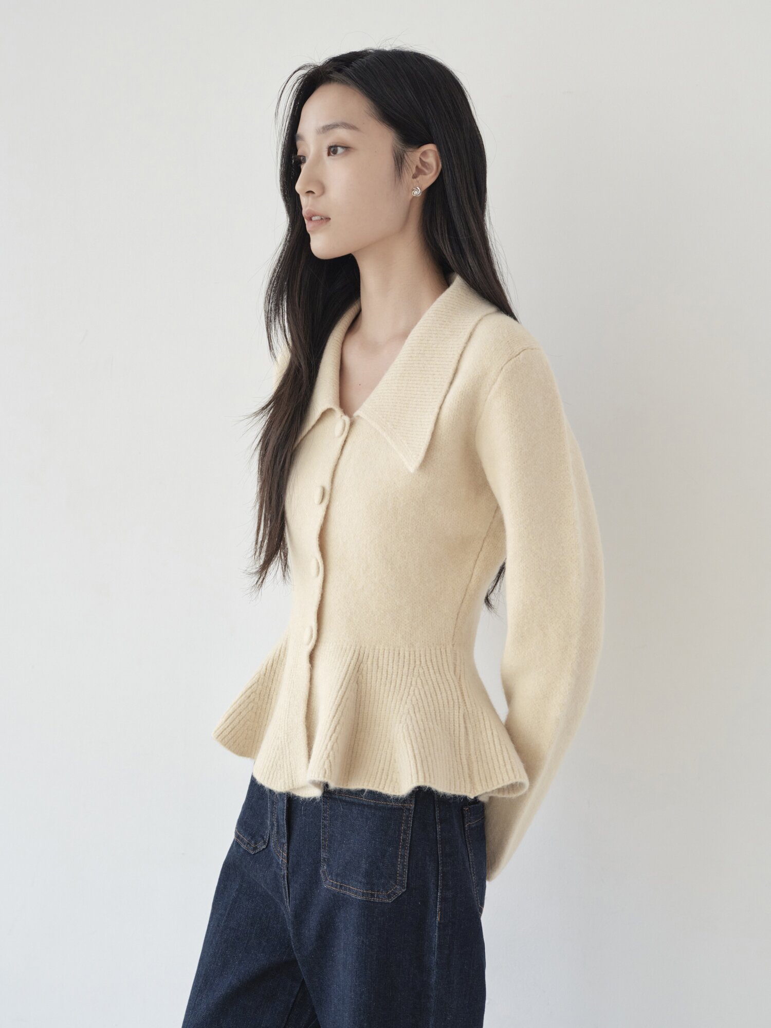 와이드 칼라 페플럼 가디건 (YELLOW)