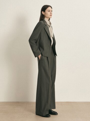 울 투 턱 와이드 슬랙스 (DARK GREY)