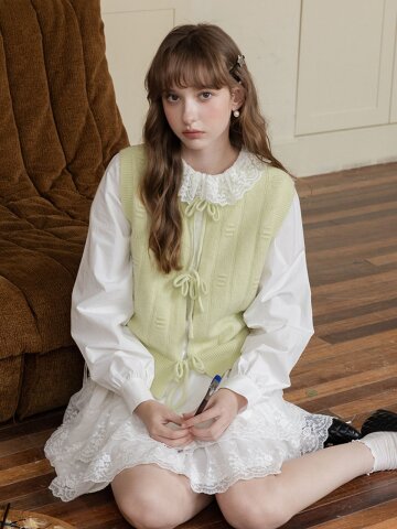 Cest_Ribbon tie knit vest