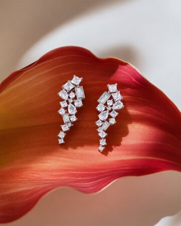 [컨젠] Aurora Cascade Cluster Earrings  오로라 캐스케이드 클러스터 이어링