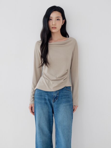 스판 사이드 셔링 카울넥 티셔츠 