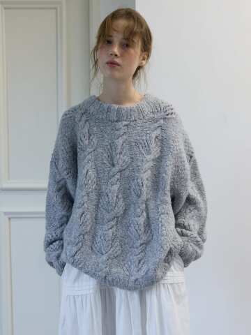 Braided Cable Knit Gray