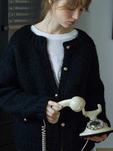 Gold Button Boucle Cardigan Black