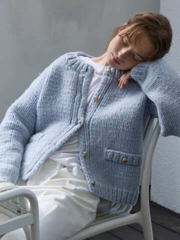 Gold Button Boucle Cardigan Light Blue