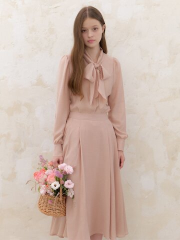 26FW_Ribbon-tie Blouse(LL) / Pink Beige(4color)