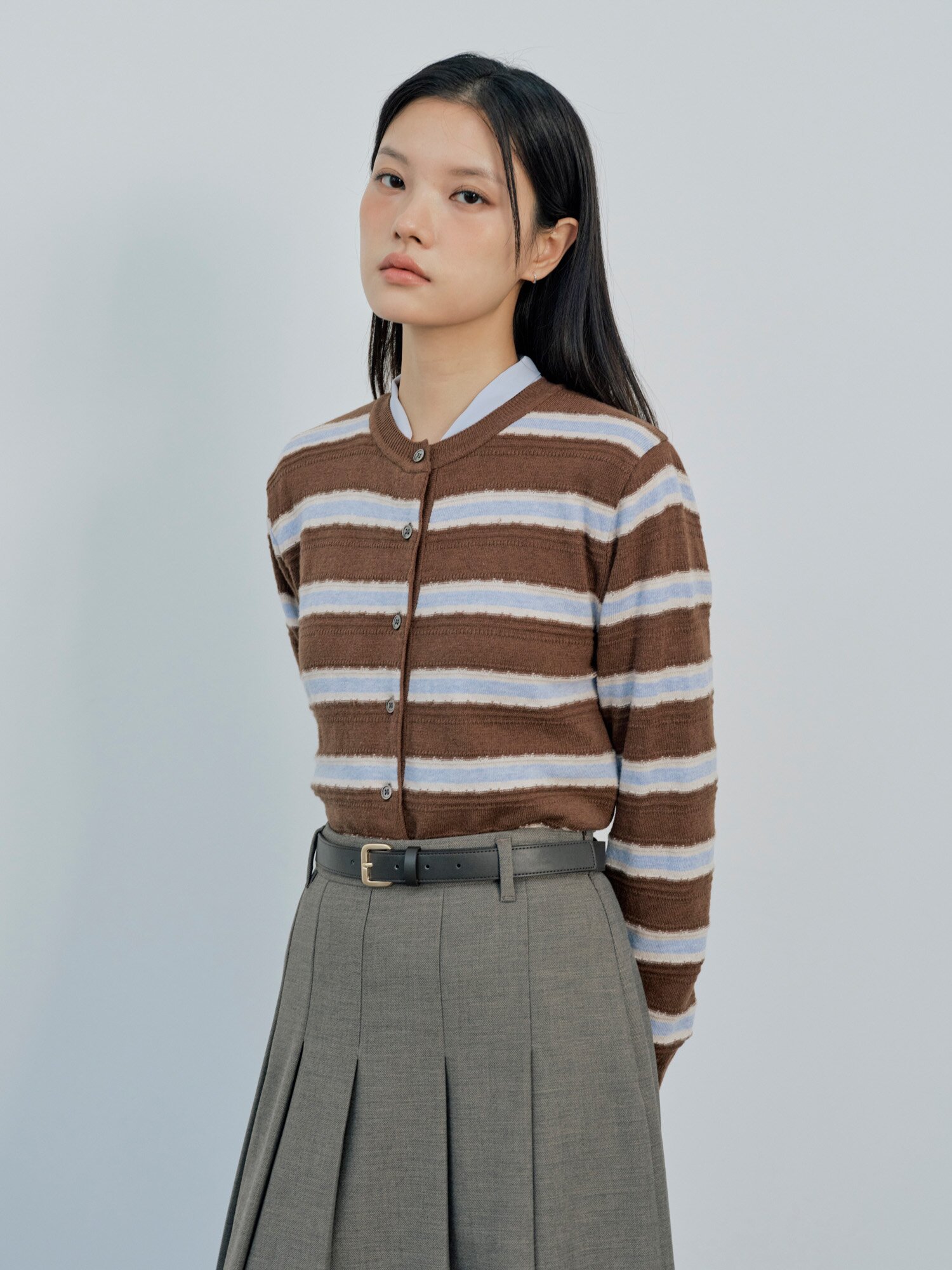 울 스트라이프 라운드넥 가디건 (STRIPE BROWN)
