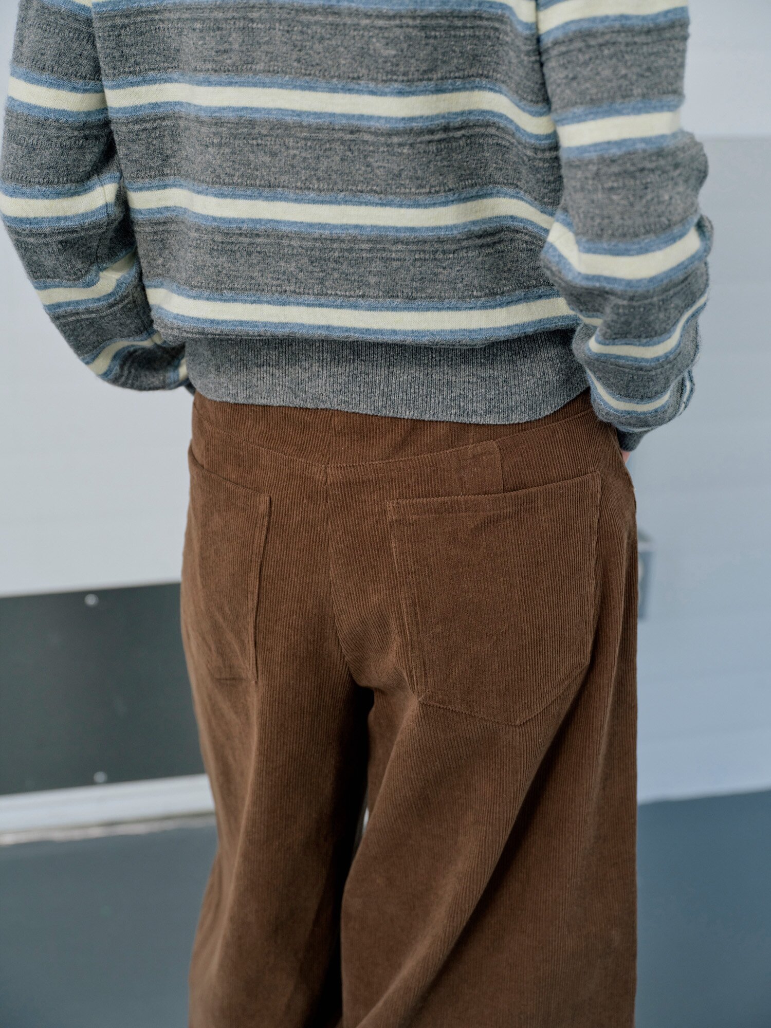 울 스트라이프 라운드넥 가디건 (STRIPE GREY)