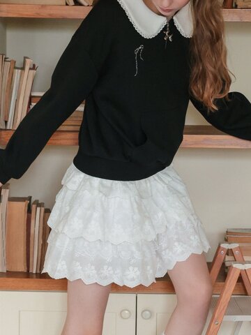 Cest_Embroidered cake skirt