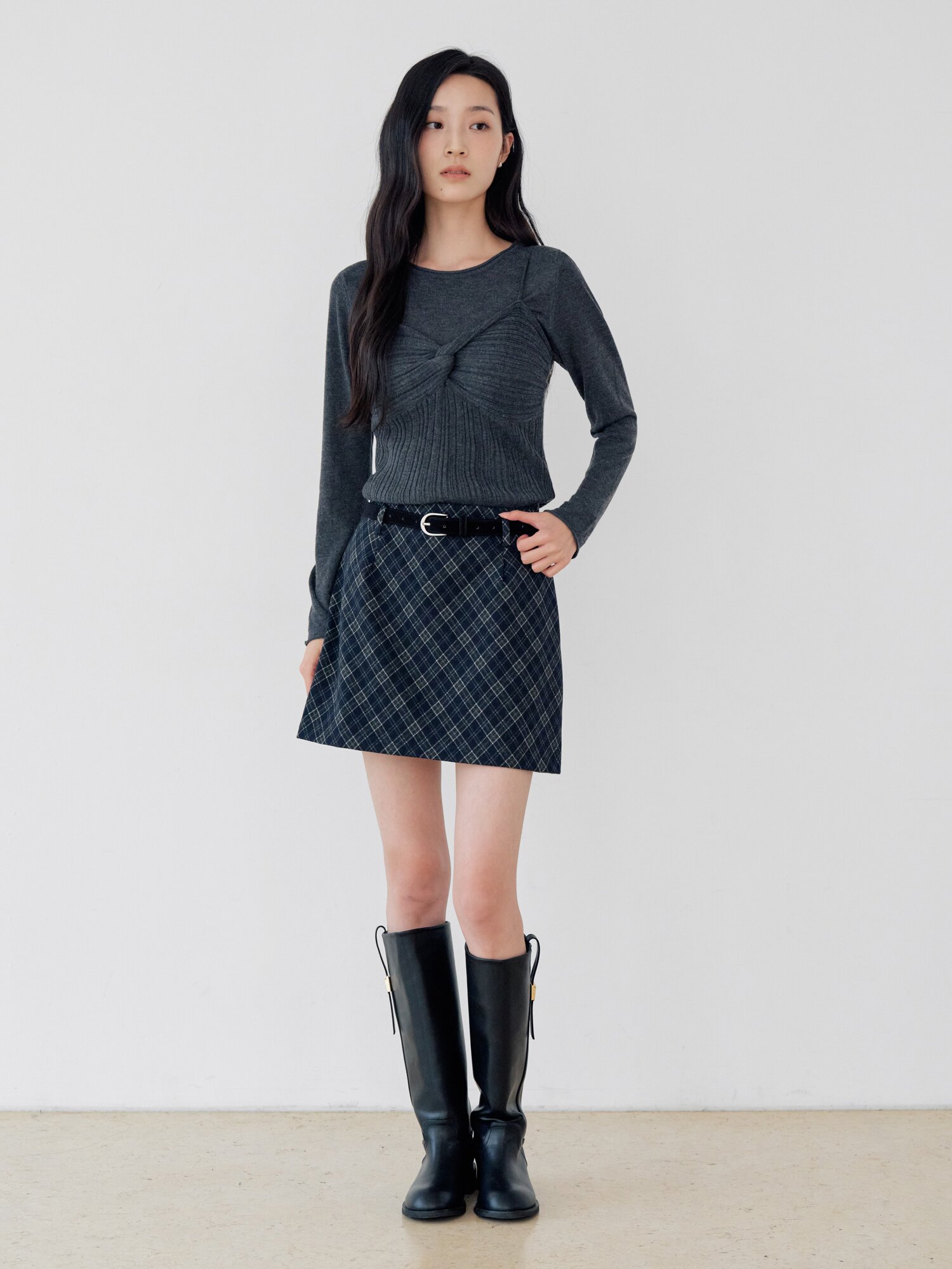 벨티드 체크 미니 스커트 (CHECK NAVY)