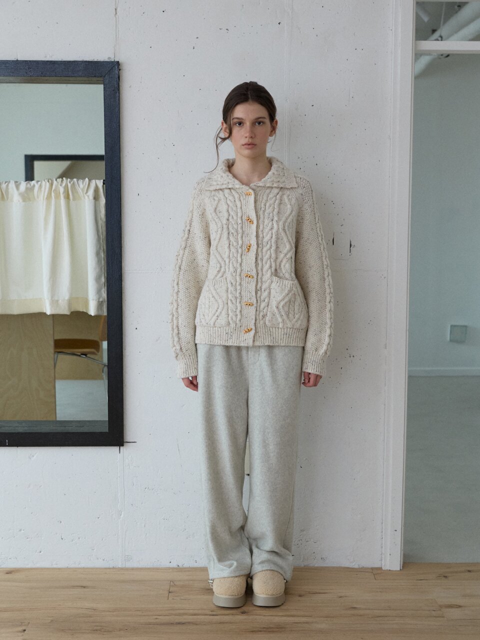 Cable Wool Collar Cardigan_Oatmeal