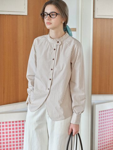 SR_Ruffle neck button-up blouse_RED