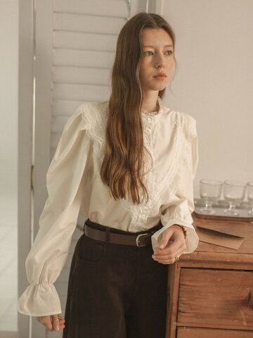 PM_Lace bib high neck blouse