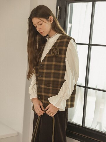 PM_Plaid flower brooch vest