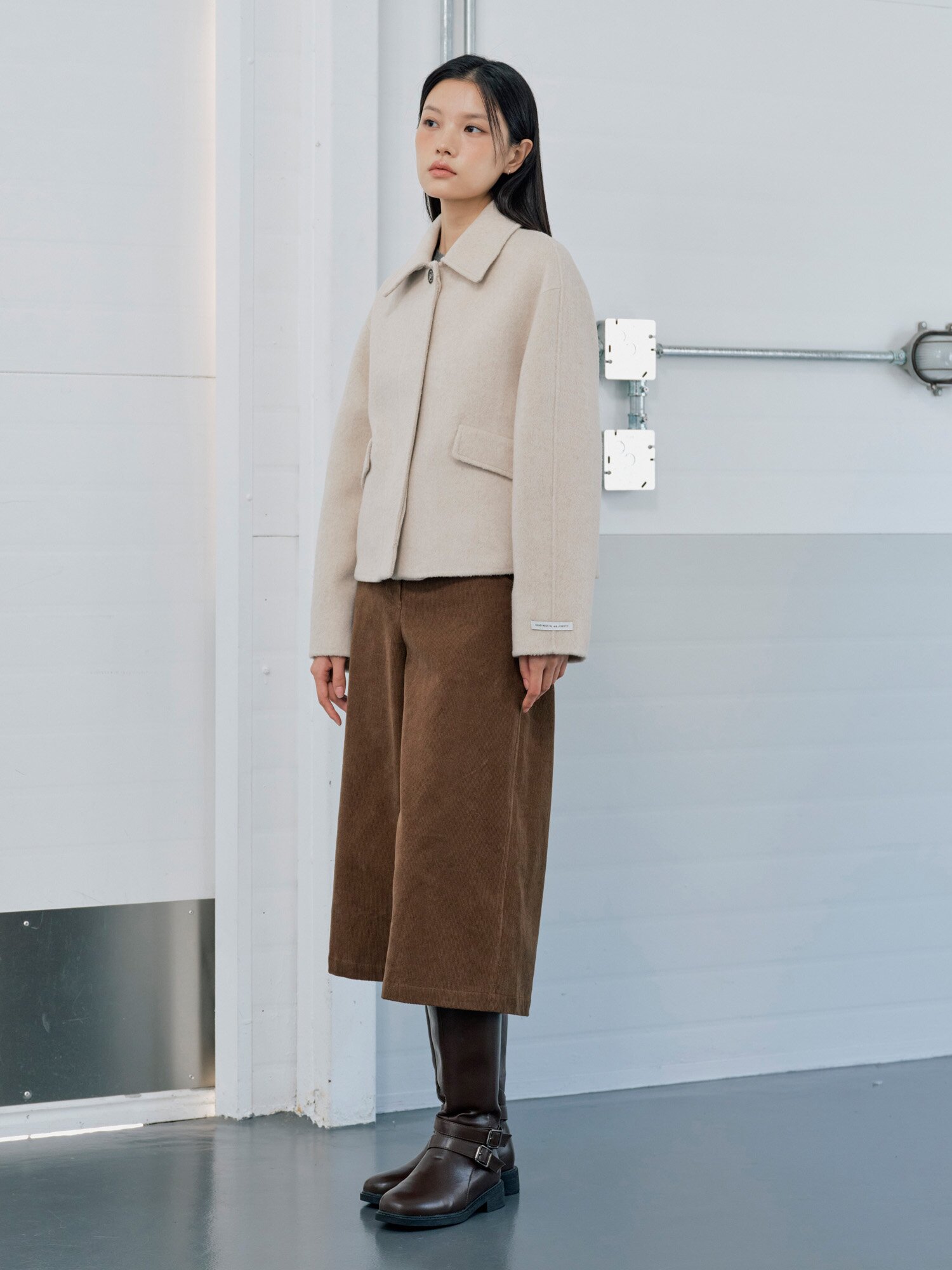 울 싱글 칼라 크롭 핸드메이드 코트 (LIGHT BEIGE)