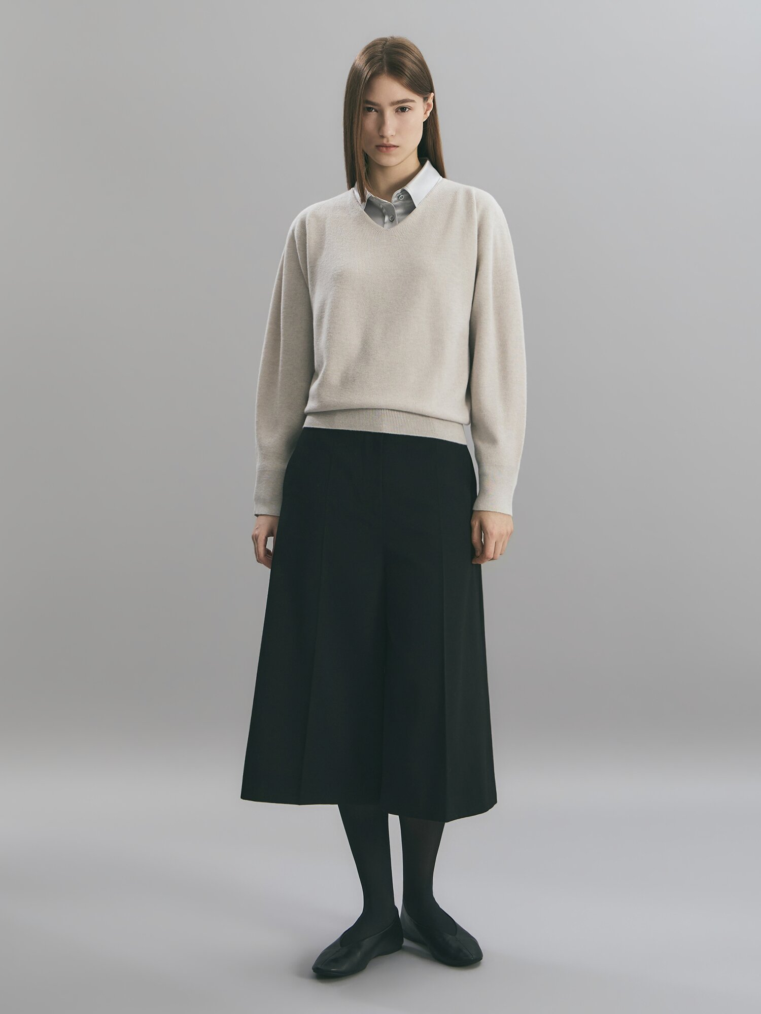 울 브이넥 니트 (LIGHT GREY)