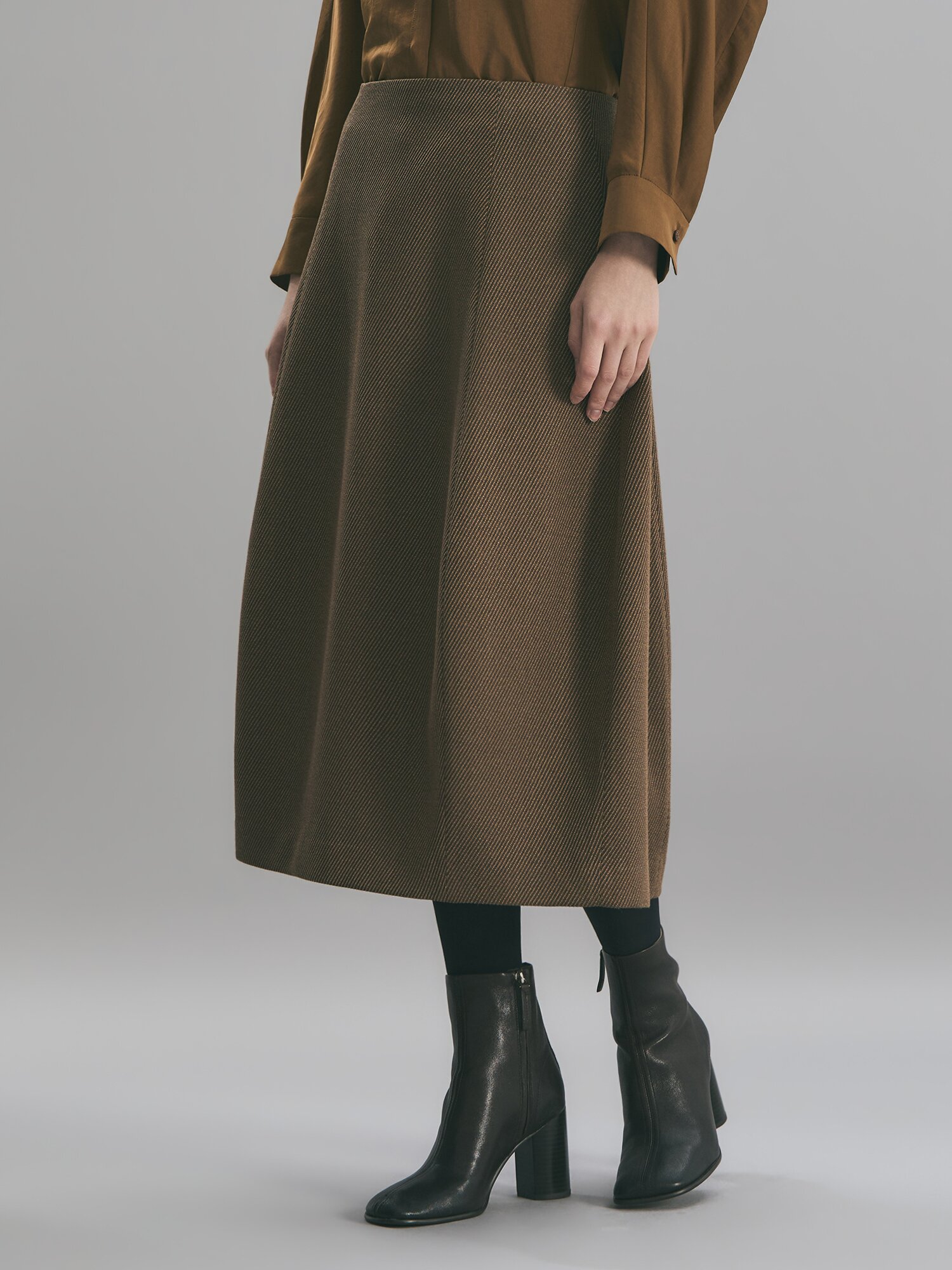 트윌 벌룬 롱 스커트 (BROWN)