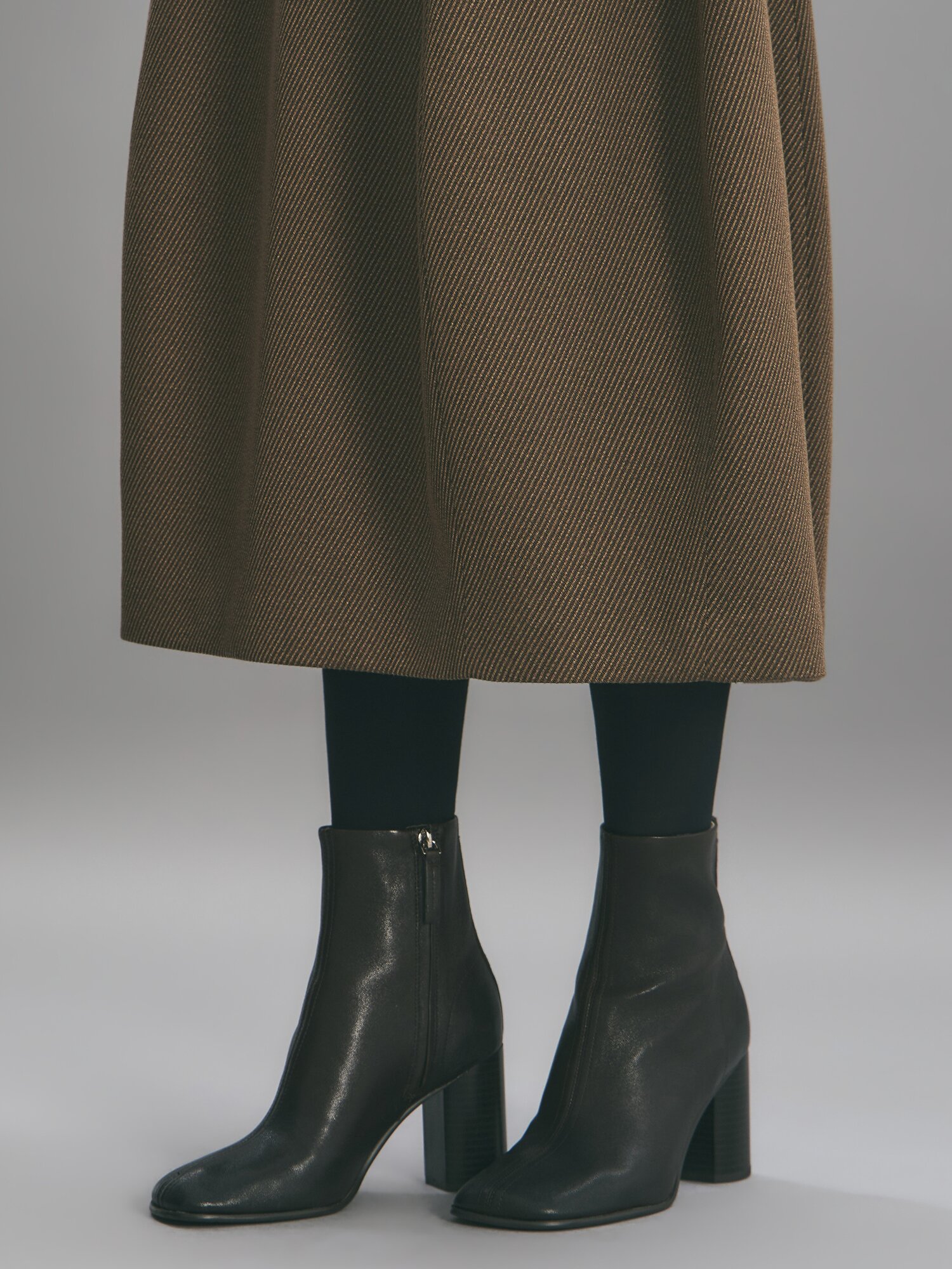 트윌 벌룬 롱 스커트 (BROWN)