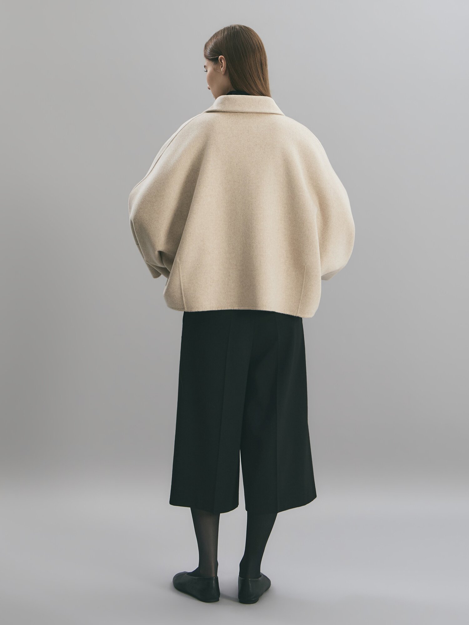더블 브레스티드 돌먼 자켓 (BEIGE)