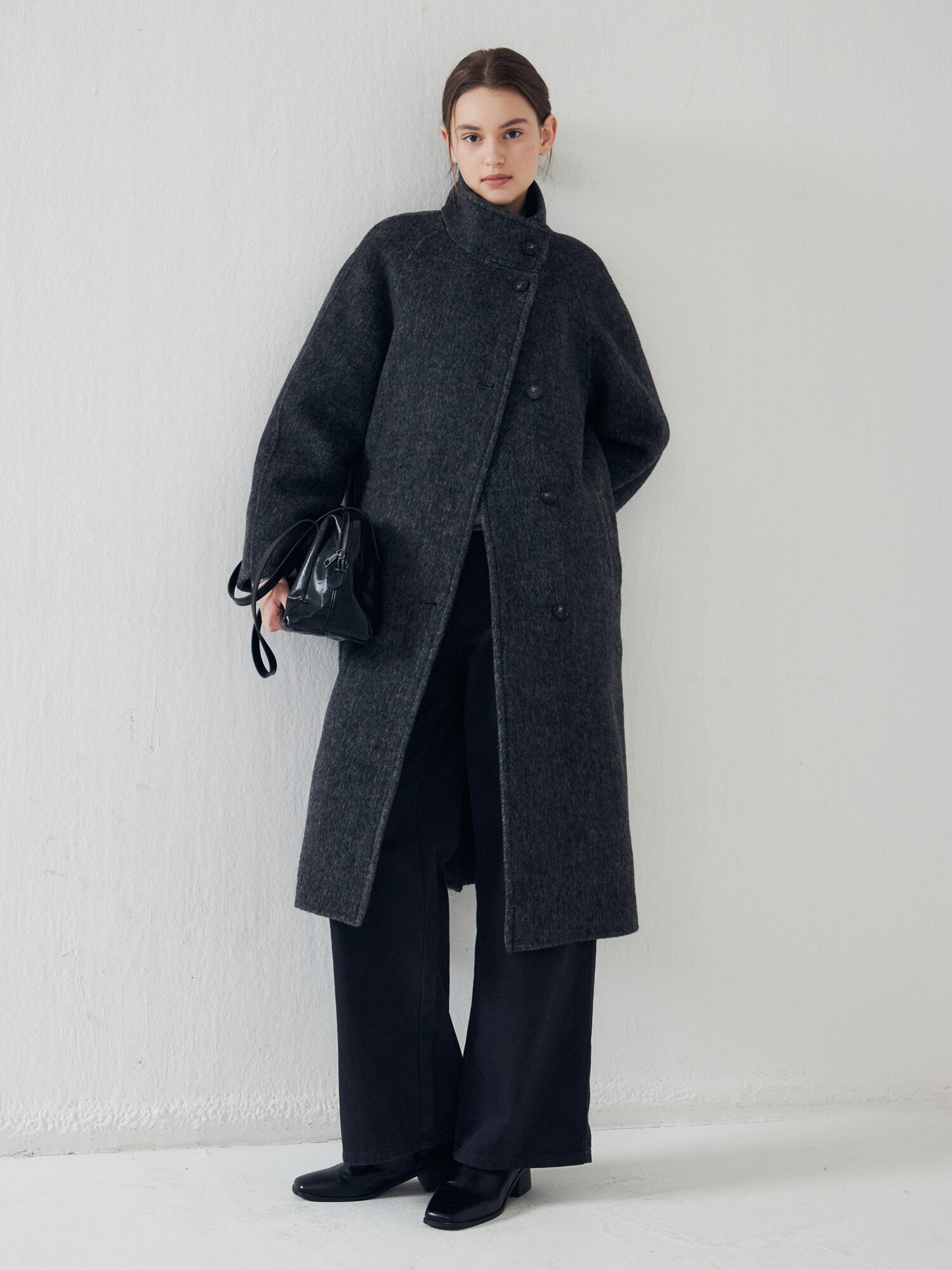 울 알파카 하이넥 벨티드 롱 코트 (DARK GREY)