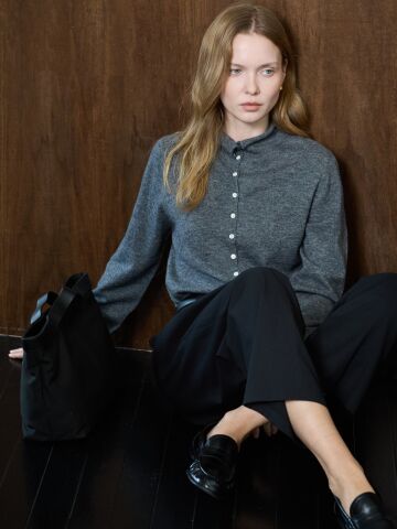 Mock Neck Cardigan_Charcoal






