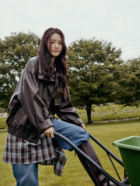 오버핏 하이넥 칼라 집업 점퍼 