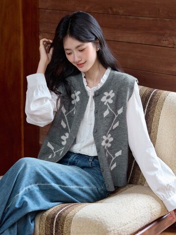 LS_Crochet sleeveless vest