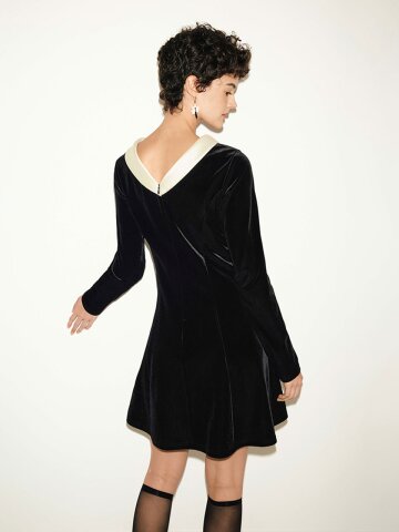 YY_Elegant black mini dress