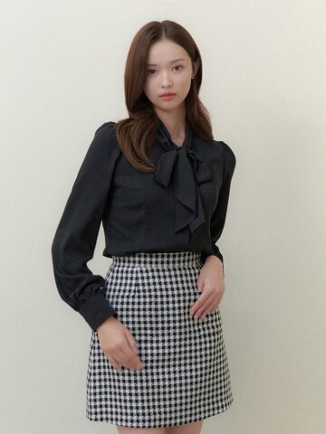Ribbon-tie Blouse(LL) / Black(4color).
