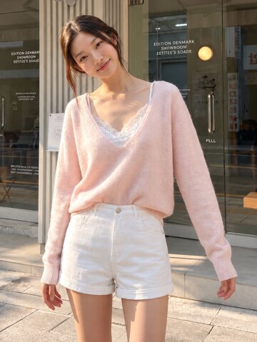 SOFT TOUCH DEEP V-NECK KNIT