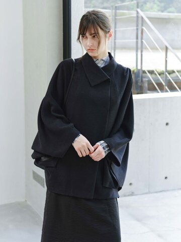 TG_Batwing cape jacket