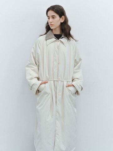 TG_Padded belted coat